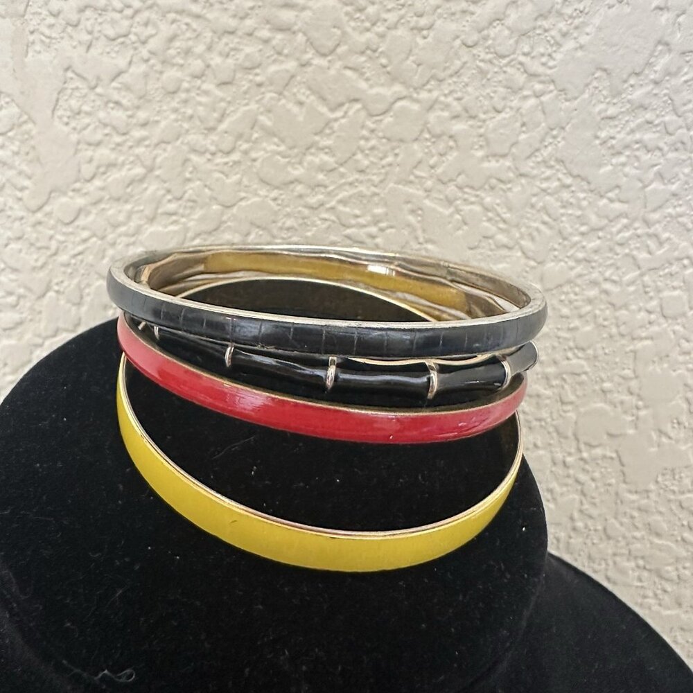 Vintage Bangle Bracelets Gold Tone/Black/Red/yellow‎ Enamel Lot Of 4